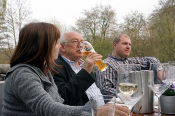 Mr. MERVA, SIBOS veteran Horst Dimde enjoys his beer.